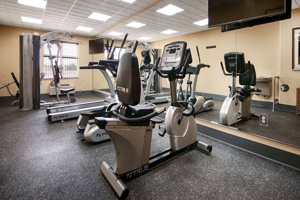 Wyndham Garden Lancaster CA - photo 16