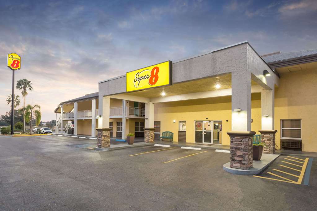 Super 8 by Wyndham Ellenton Bradenton Area - featured photo