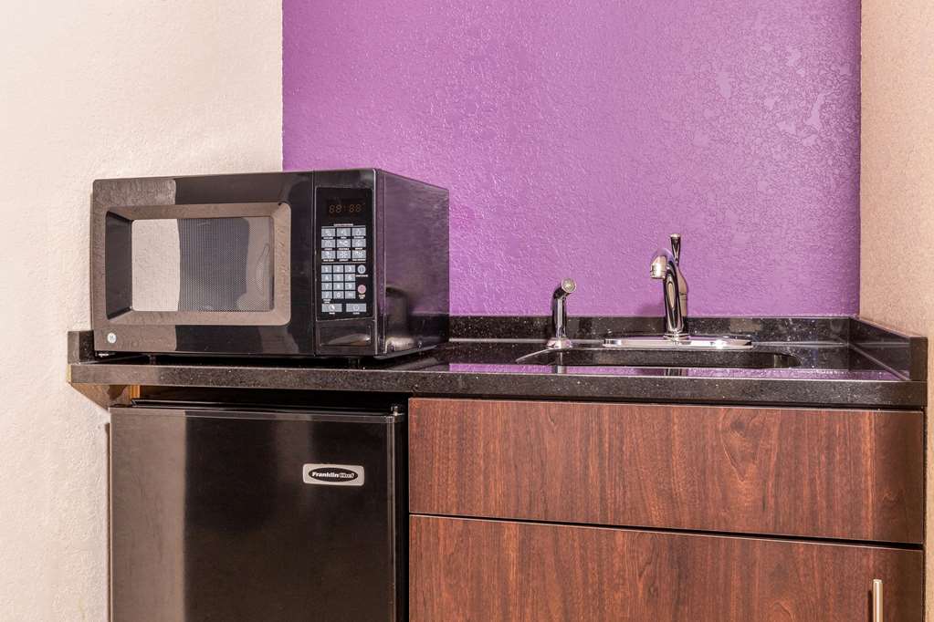 La Quinta Inn & Suites by Wyndham Spokane Valley - photo 16