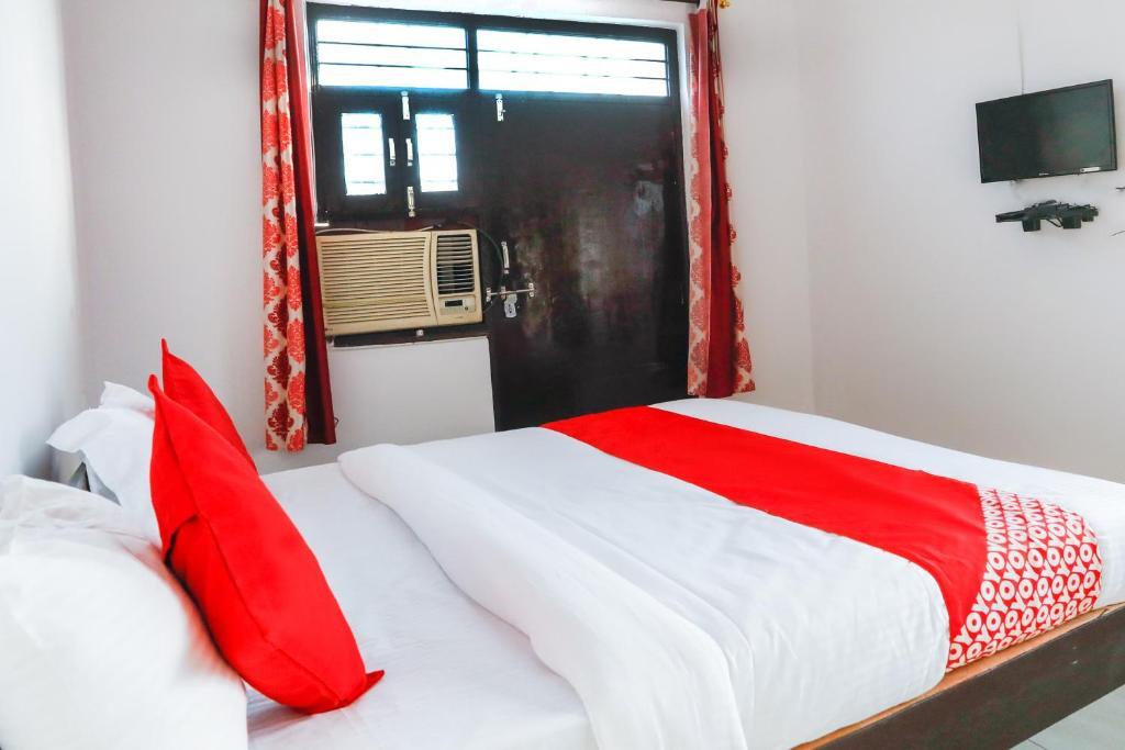 Hindon Residency by Oyo Rooms in Ghaziabad, India