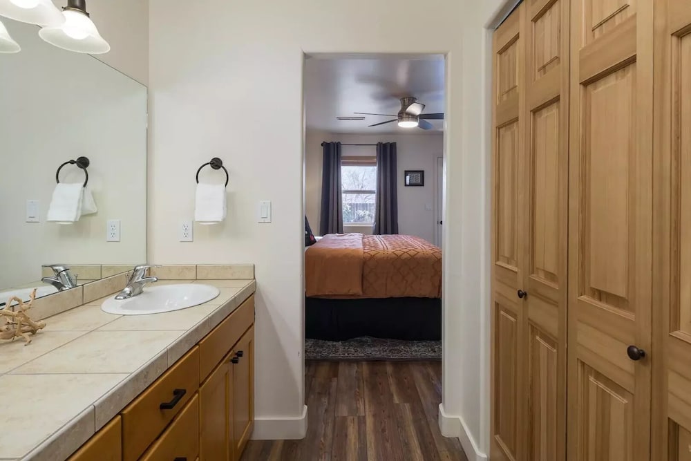 Cottonwoods 419 - photo 25