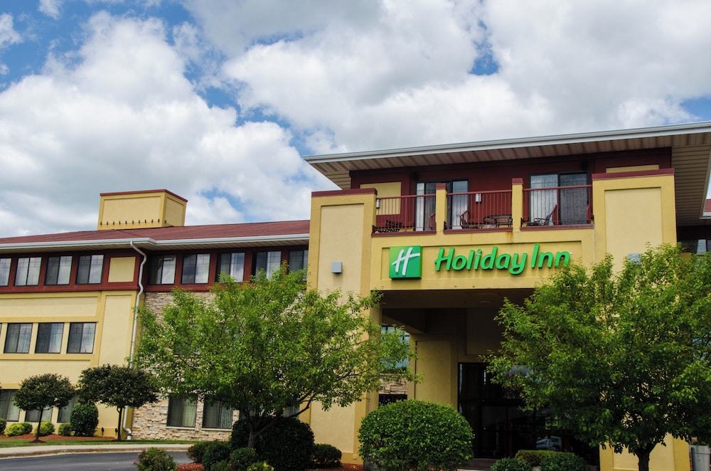 Holiday Inn Pewaukee Milwaukee West by IHG - featured photo