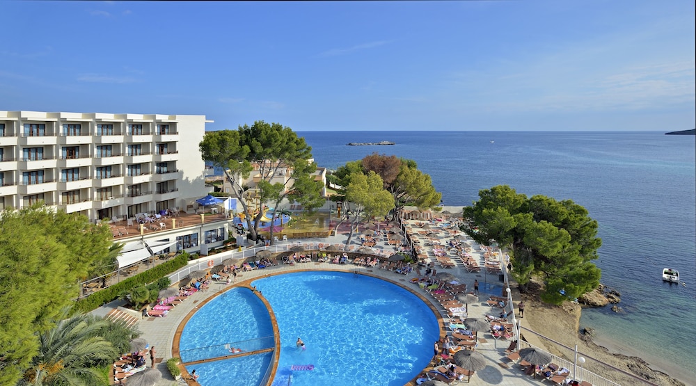 Leonardo Royal Hotel Ibiza Santa Eulalia — 4-Star Luxury Hotel in Santa Eularia Des Riu, Spain