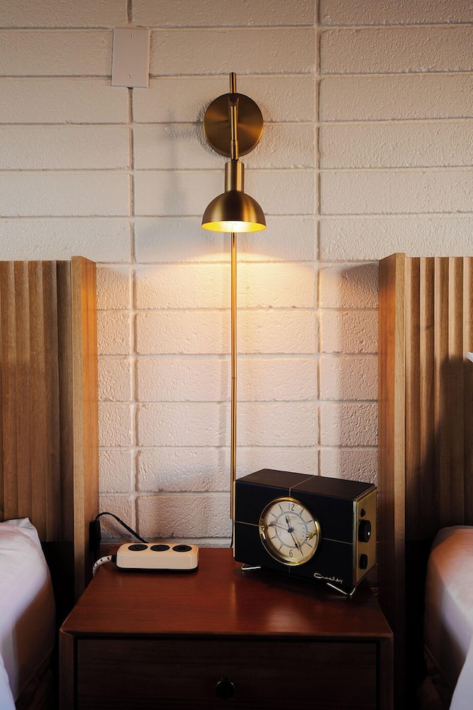 The Sierra Motel - photo 15