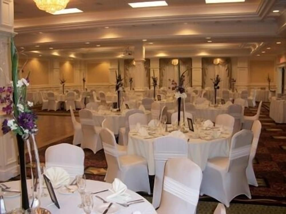 Hilton Garden Inn Bangor - photo 62