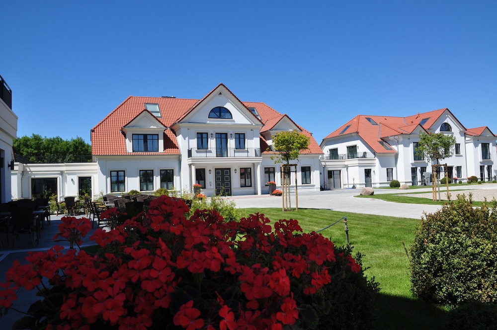 Avalon Hotel Bellevue - carbon neutral hotel in Fehmarn