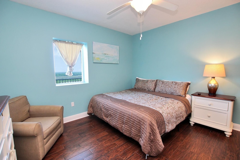 San Carlos Penthouse 5 - featured photo