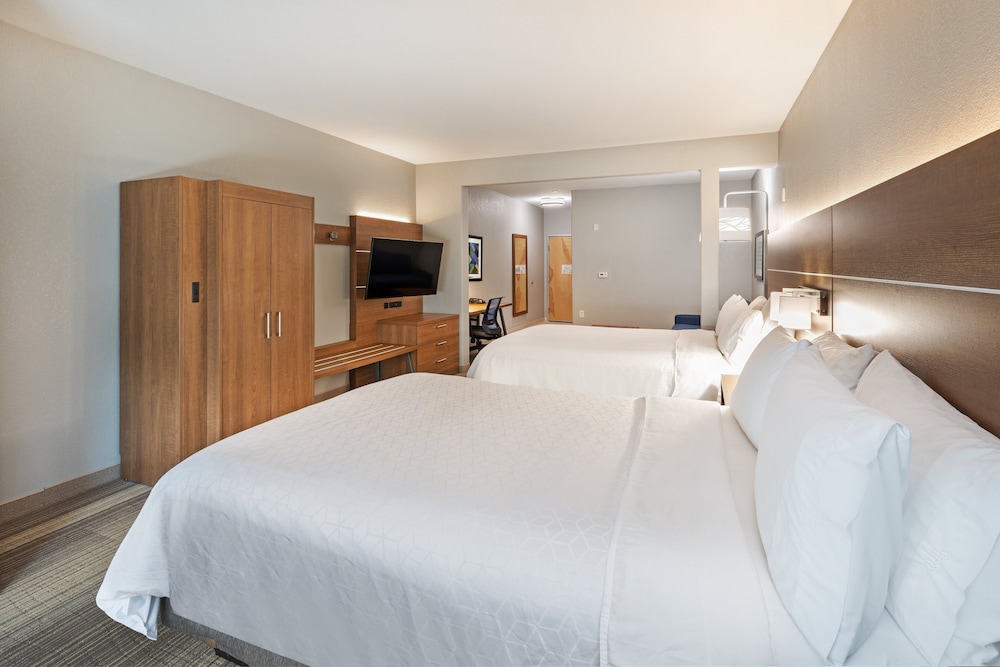 Holiday Inn Express & Suites Austin NE Hutto by IHG - photo 19