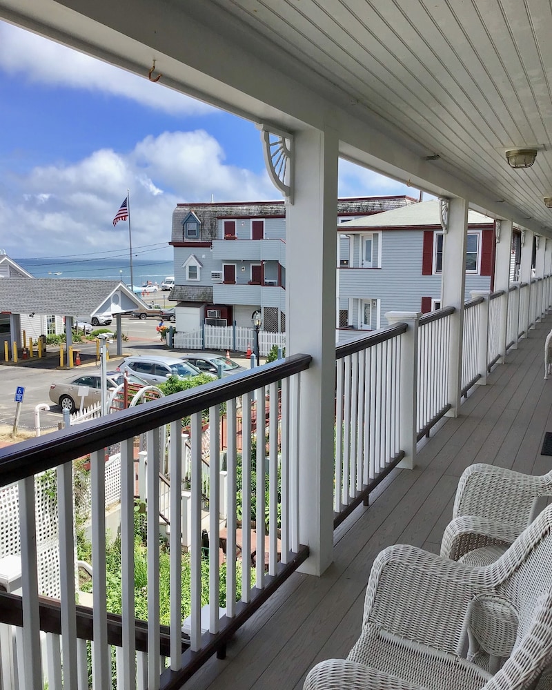 MV Surfside Hotel - photo 96