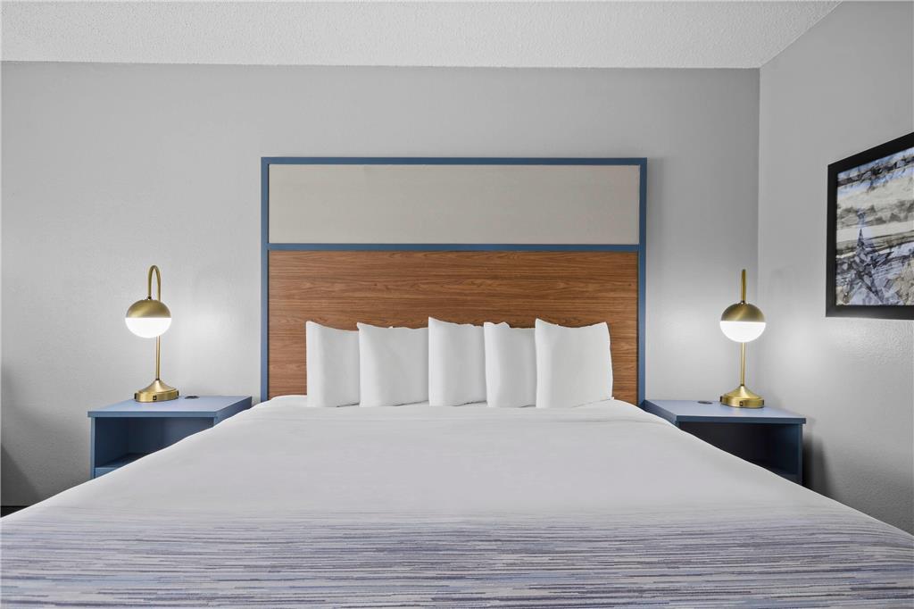 AmericInn by Wyndham Virginia - photo 42