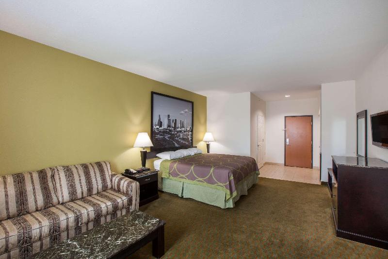 Super 8 by Wyndham LaPorte - photo 10