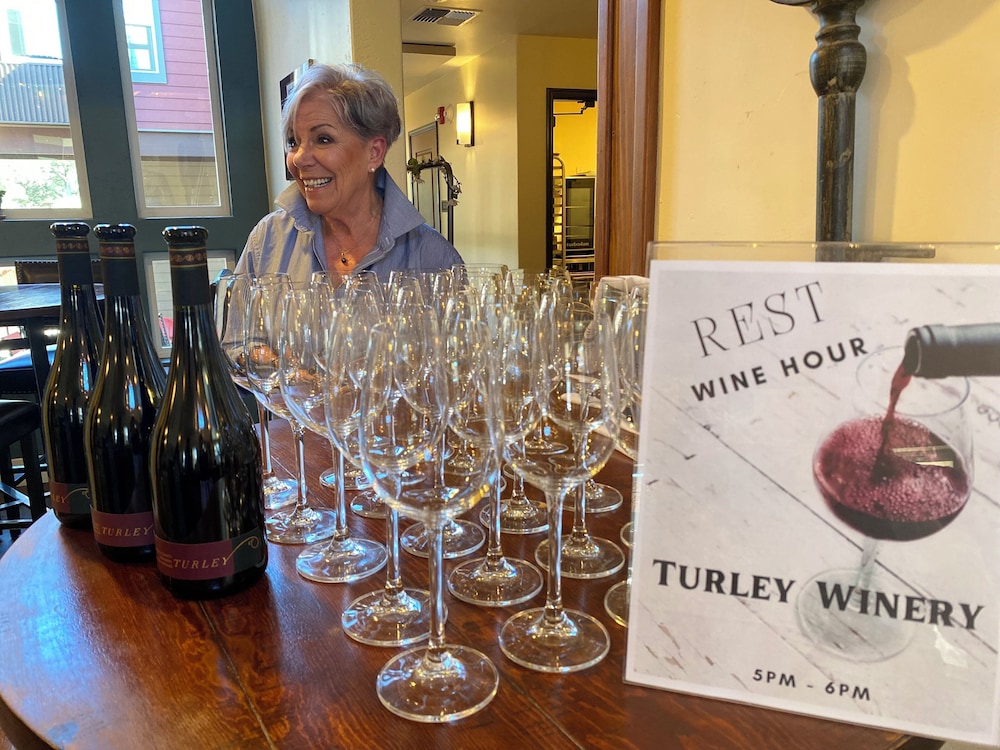 Rest Hotel Plymouth - photo 3