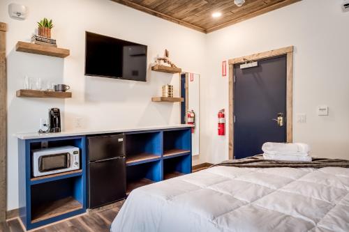 The Port of Prescott Boutique Hotel - photo 42
