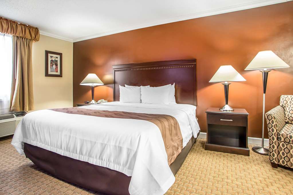 Quality Inn O'Hare Airport - photo 23