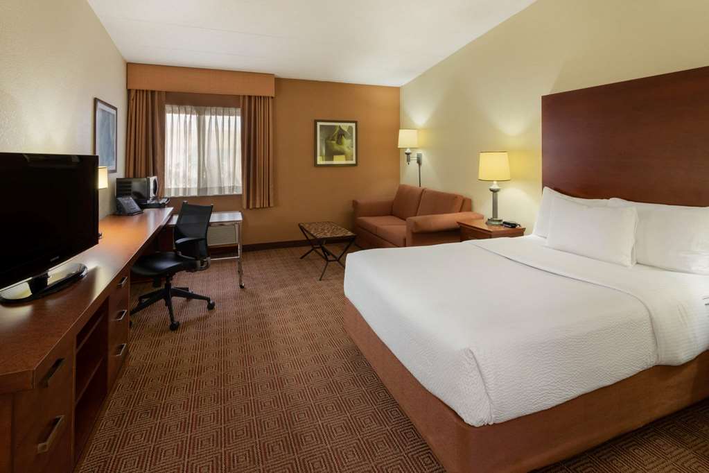 La Quinta Inn by Wyndham Minneapolis Airport Bloomington in Bloomington, United States