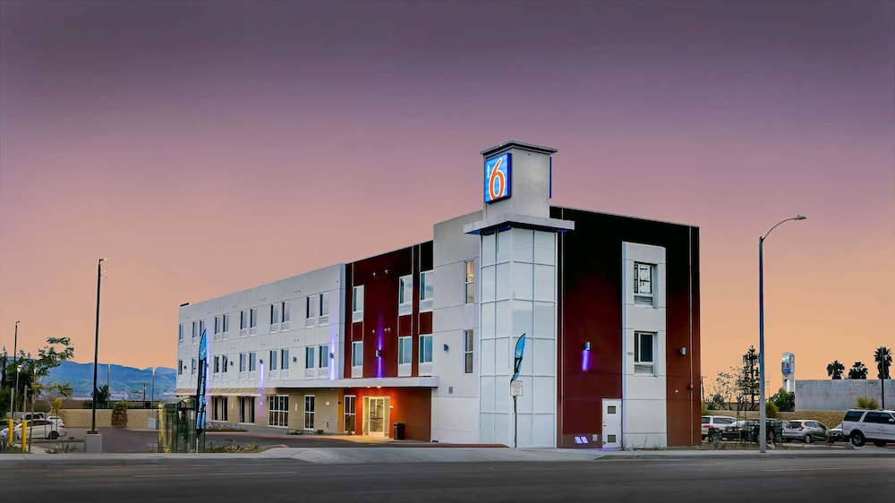Motel 6 Highland CA San Bernardino East - photo 2