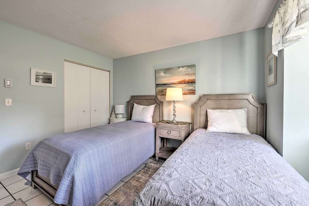 Beautiful Brewster Condo w Resort Amenities - photo 5