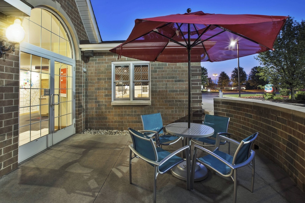 TownePlace Suites by Marriott Detroit Dearborn - photo 28