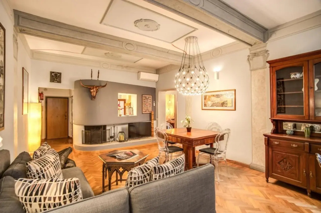 Governo Vecchio — 4-Star Luxury Hotel in Rome, Italy