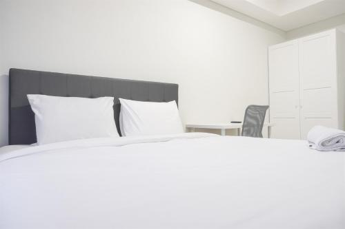 Fancy and Comfort 1BR at Gold Coast Apartment By Travelio — 4-Star Luxury Hotel in Jakarta, Indonesia