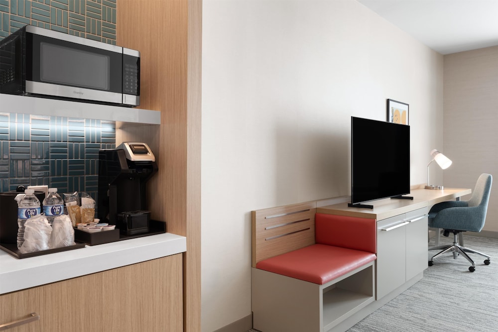 Hilton Garden Inn Austin Central - photo 16