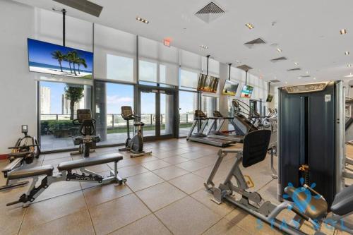 Modern Miami Gem City View Condo Free Parking — 4-Star Luxury Hotel in Miami, United States