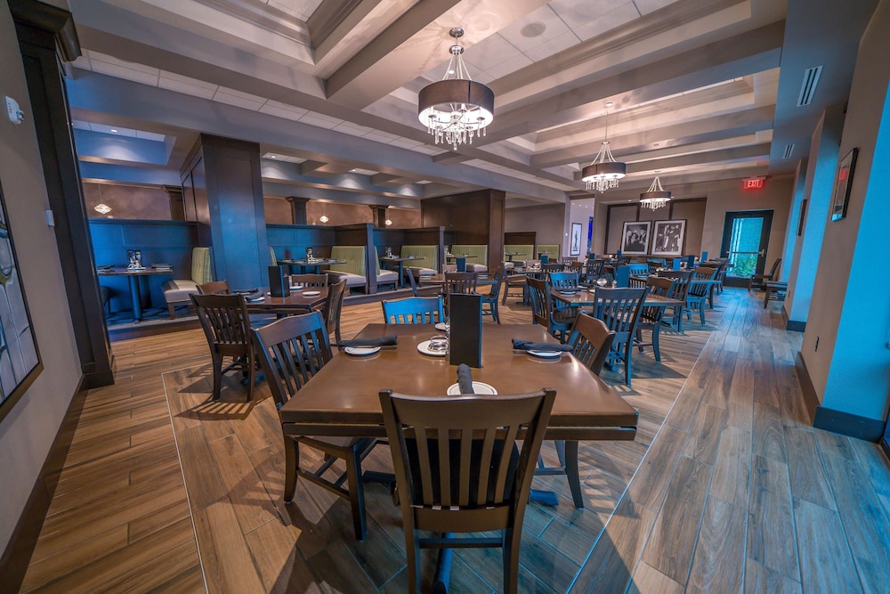 Hilton Garden Inn Madison Sun Prairie - photo 69