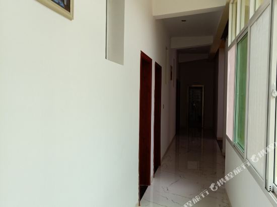 Xianghe Hotel — Unknown City — photo 5