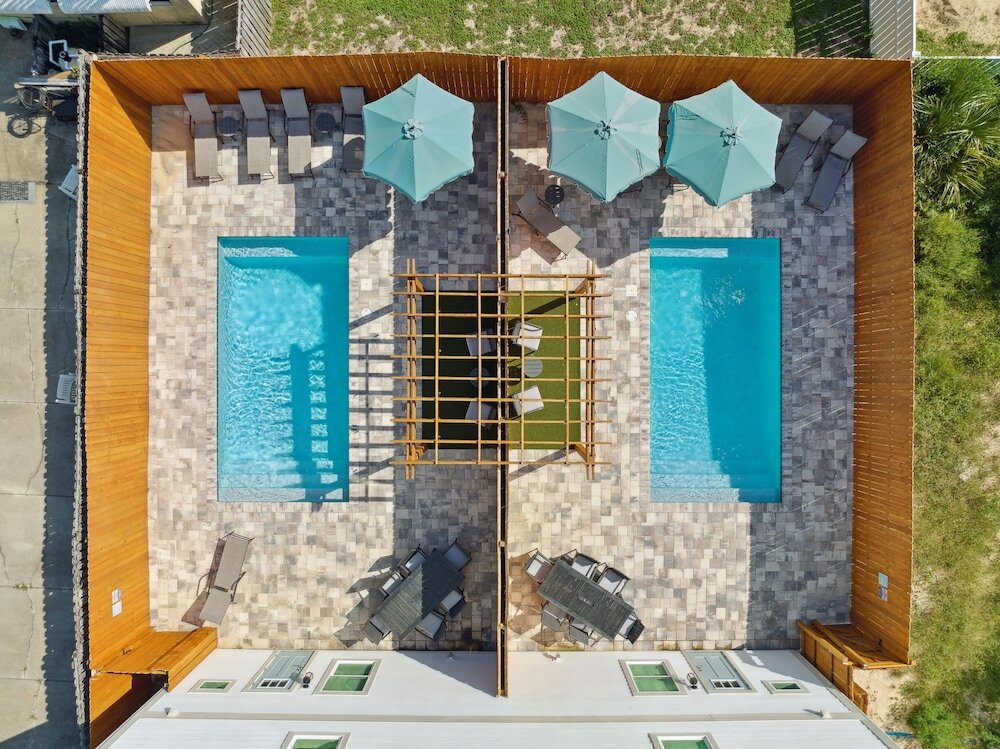 Grand Retreat I 4BR 5BA Sleeps 15 Private Pool Luxury and Comfort Await — 4-Star Luxury Hotel in Panama City Beach, United States