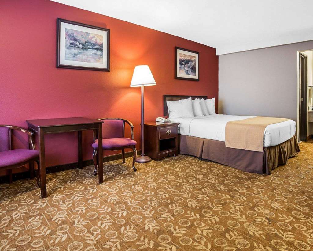 Quality Inn And Suites Minden - photo 22