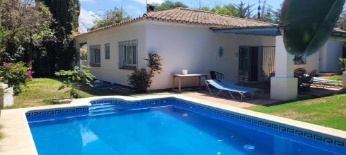 Sugar shack - carbon neutral hotel in Marbella