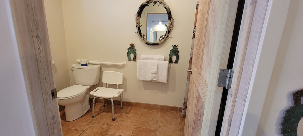 Hot Springs Inn - photo 29