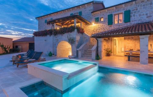 Villa Kata in Selina — 4-Star Luxury Hotel in Sveti Lovrec Pazenaticki, Croatia