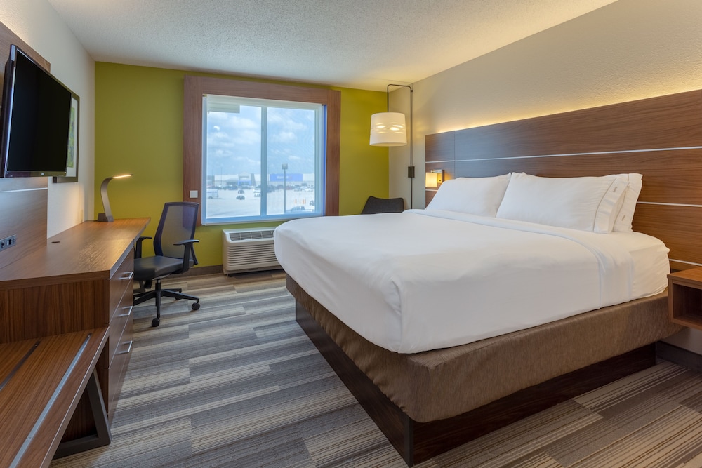 Holiday Inn Express & Suites Vandalia by IHG - photo 12