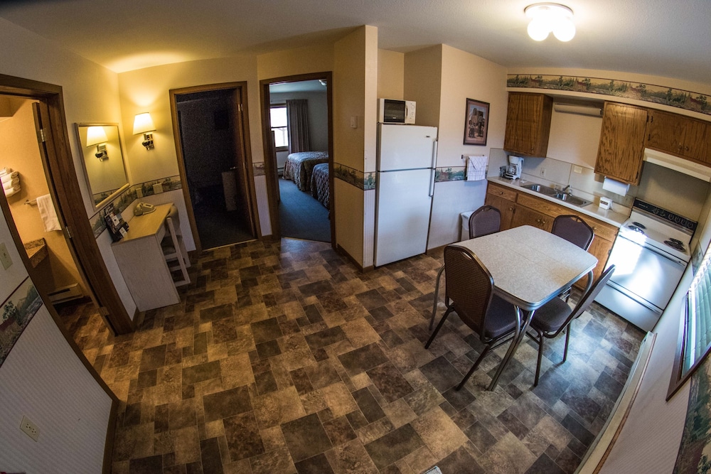 Stagecoach Inn & Suites - photo 17