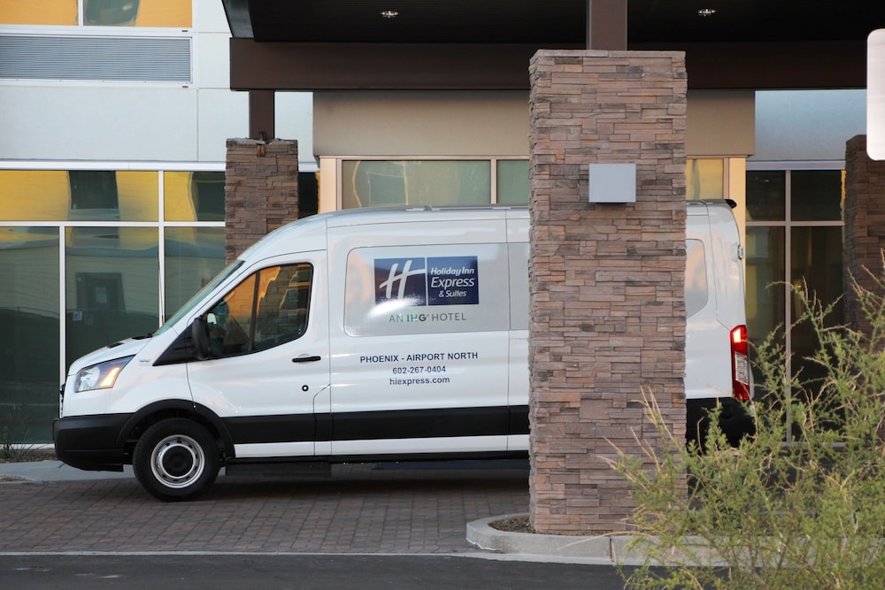 Holiday Inn Express & Suites Phoenix Airport North by IHG - photo 102