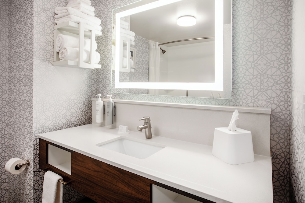 Hampton Inn & Suites by Hilton La Grande - photo 21
