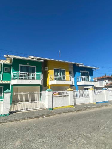 imóvel ideal para suas férias em Canto Grande - carbon neutral hotel in Unknown City