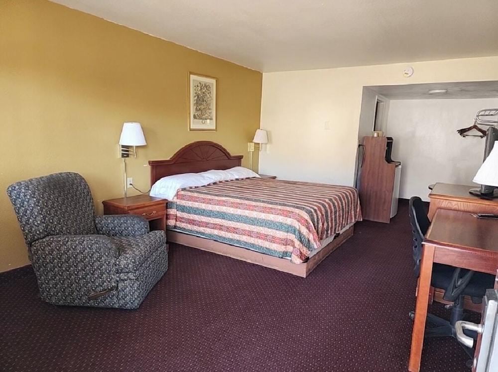 Welcome Inn And Suites - photo 7