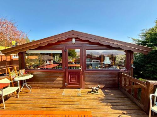 Shifty Chicken Shack — hotel in Trawsfynydd