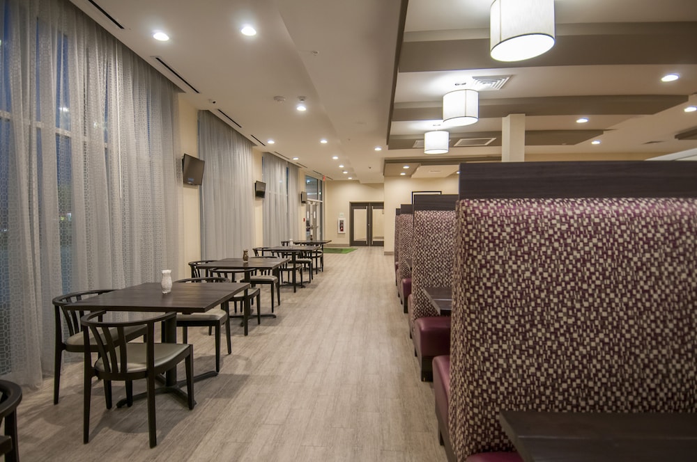Holiday Inn New Orleans Airport North by IHG - photo 22