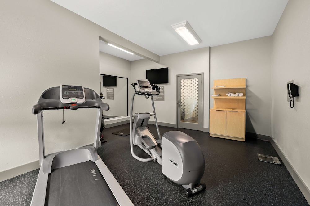 Spark by Hilton Tifton - photo 40