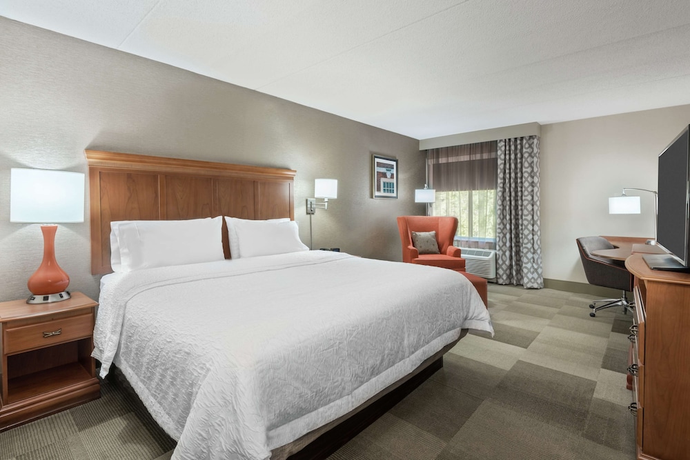 Hampton Inn Danbury - photo 7