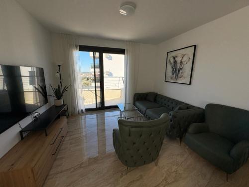 Villa Green s bazenom — 4-Star Luxury Hotel in Medulin, Croatia