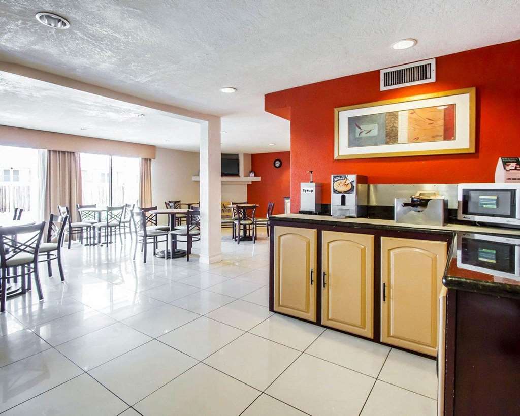 Quality Inn Tucson Downtown near Convention Center - photo 26