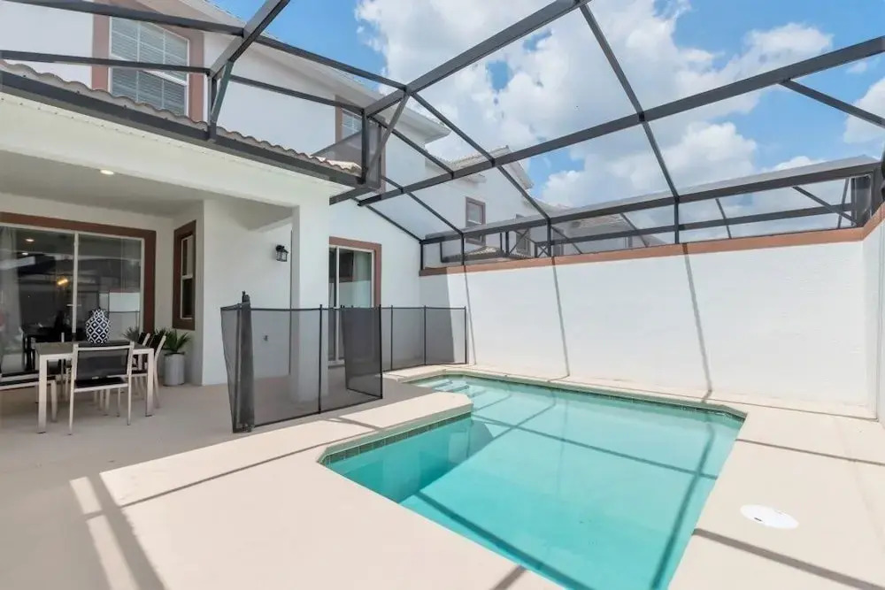 Storey Lake Resort 4 Bed With Private Pool 4 Bedroom Townhouse by Redawning - photo 18