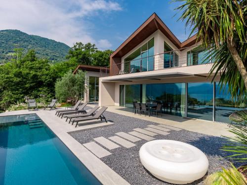 Villa Villa Gau' by Interhome — 4-Star Luxury Hotel in Riva Di Solto, Italy