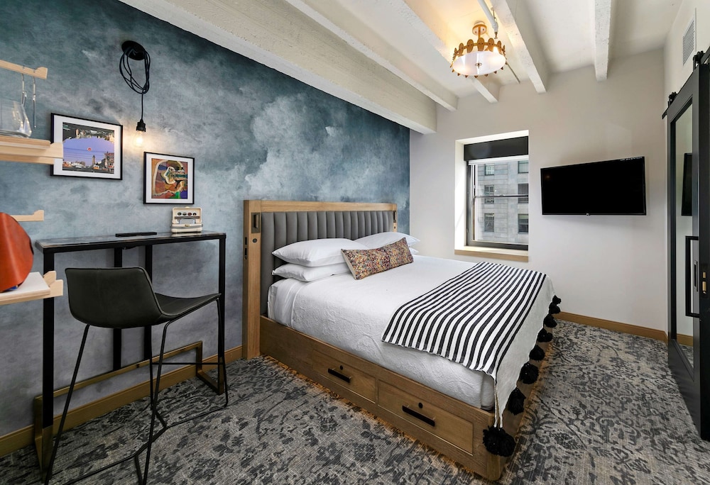 The Wayfarer Downtown LA Tapestry Collection by Hilton - photo 10