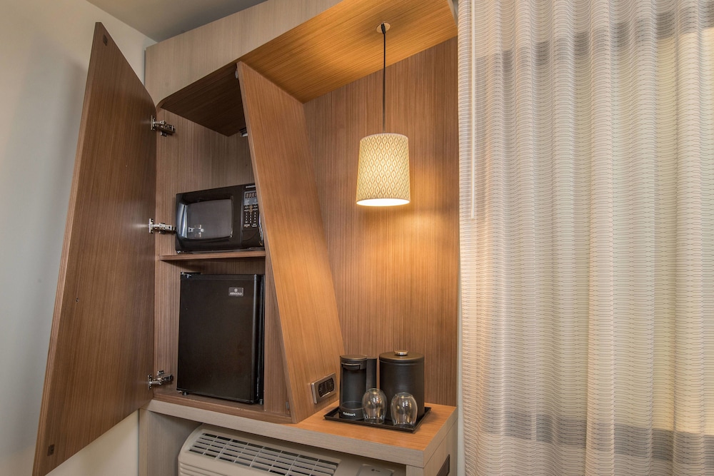 Courtyard by Marriott Fargo - photo 9