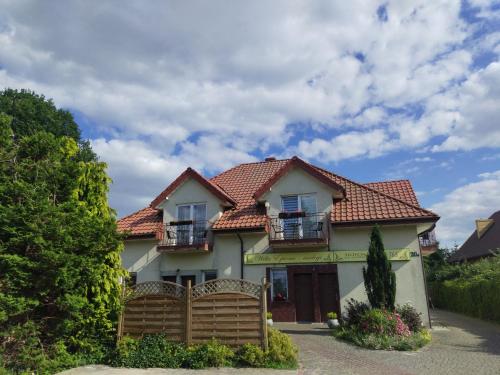 Willa Epiona — hotel in Stepnica